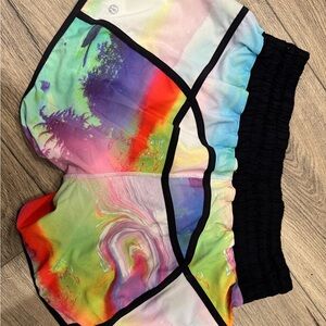 Lululemon sz 10 sky seawheeze trackers shorts